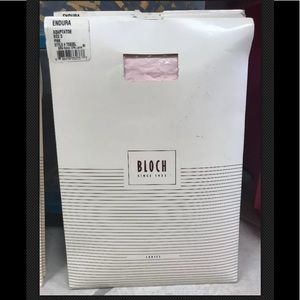 Adult Pink Matte Finish Endura Adaptatoe Convertible Foot Dance Tights NIP